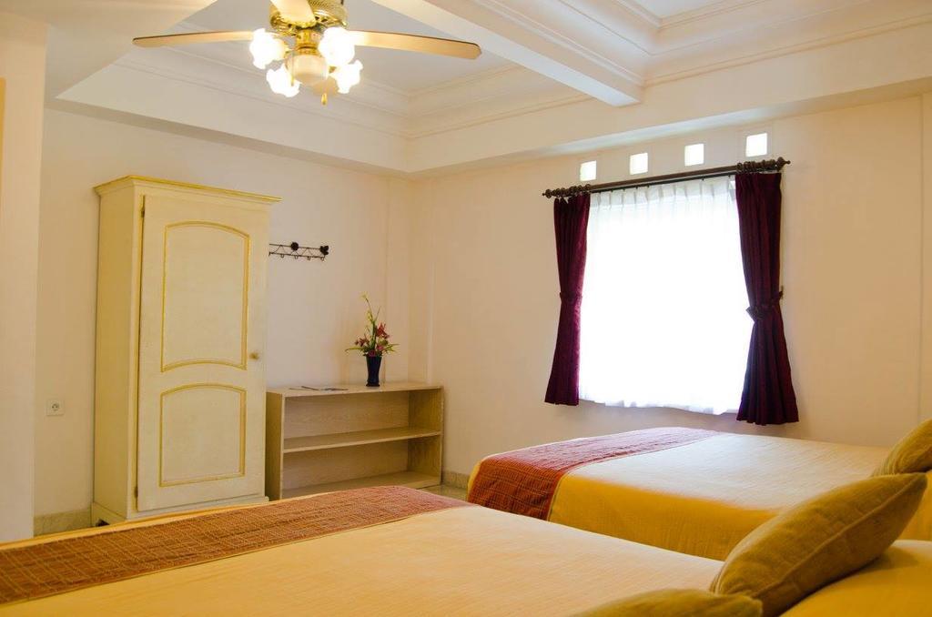 Club Bali Suites At Kota Bunga Cipanas (Bogor) Exterior foto